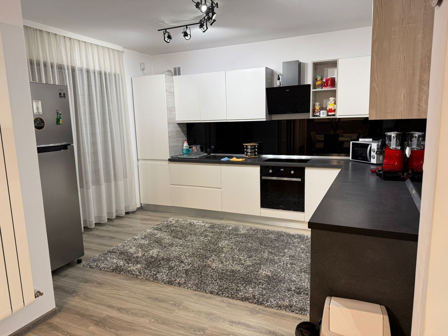 Casă de vânzare cu 3 dormitoare și curte – Ghimbav, Brașov - Poză 11