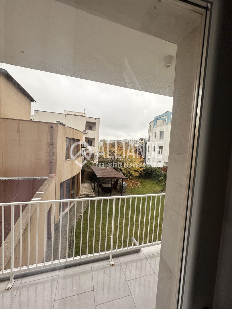 Apartament terasă panoramică de 24 m2 | piscină rooftop | la 5' mare - Poză 9