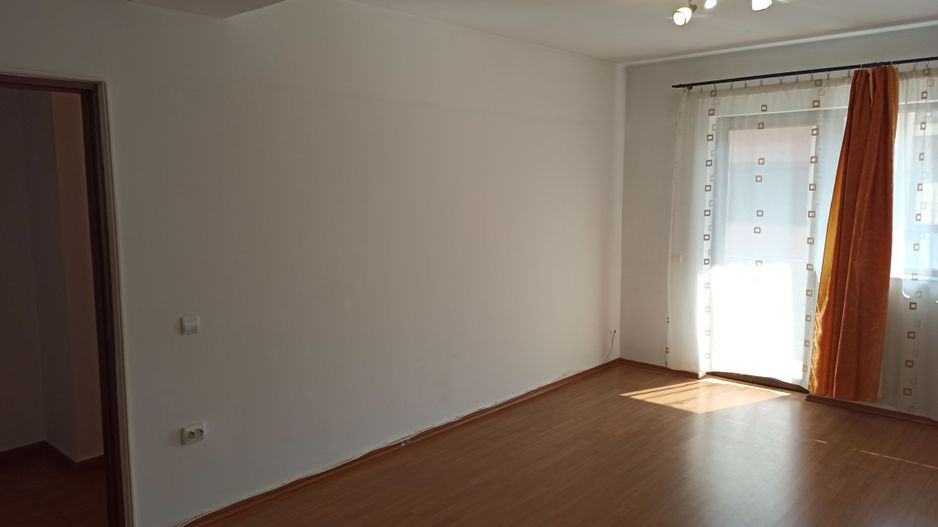 2cam.dec-et.1+parcare+gradina amenajata/15min metrou D.Leonida - Poză 2