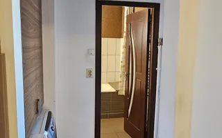 3 Camere - 71MP | Decomandat | Reabilitat | 2 Bai | M Gorjului-9 min - Poză 14