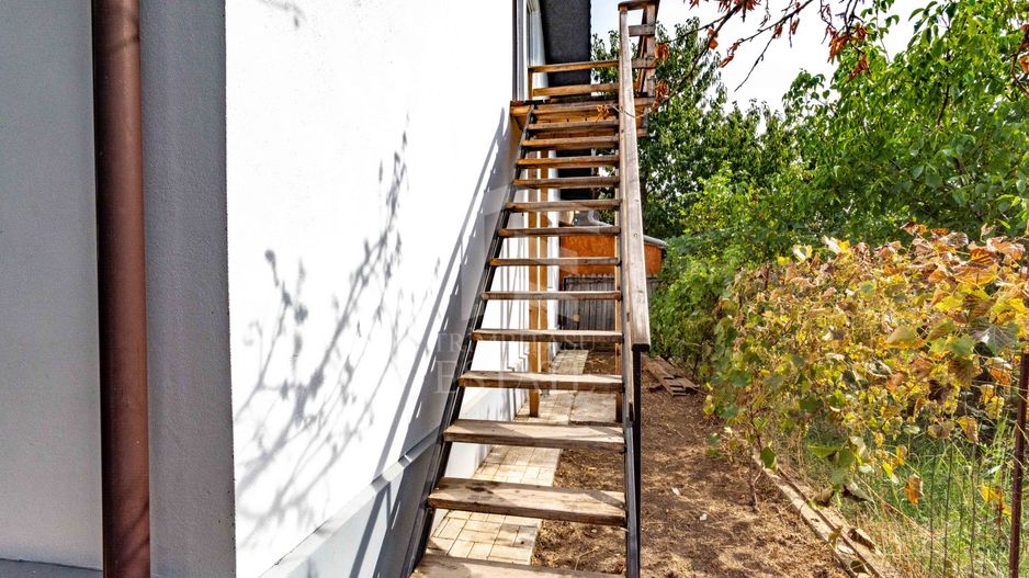 Branesti, Ilfov, casa primitoare, gata de mutat!Comision 0% cumparator - Poză 17