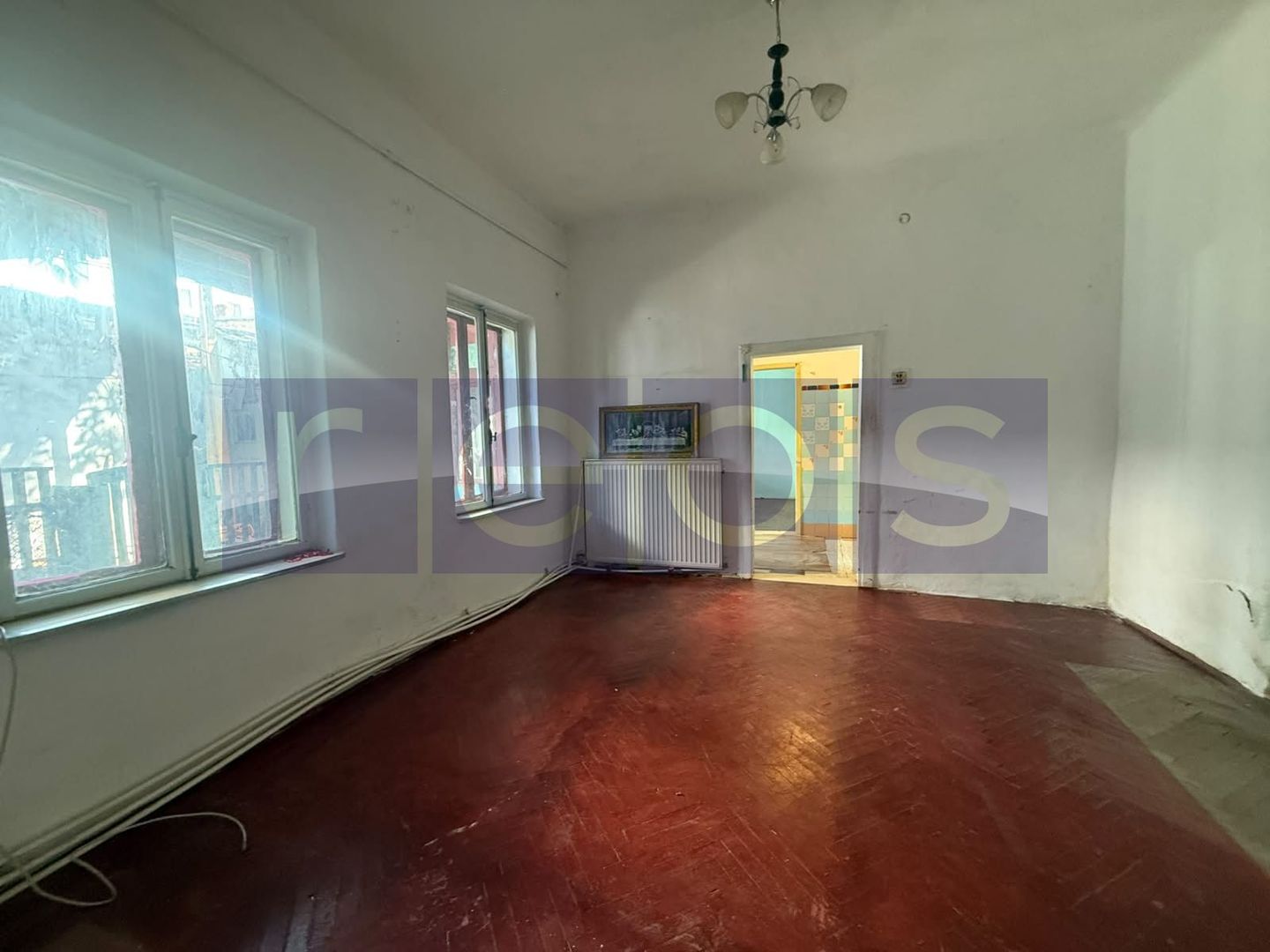 DE VANZARE CASA INTERBELICA  – 3 CAMERE - METROU STEFAN CEL MARE - Poză 2