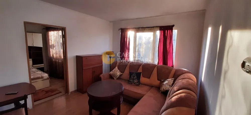 Chirie - 2 camere - Podu Ros - Poză 1