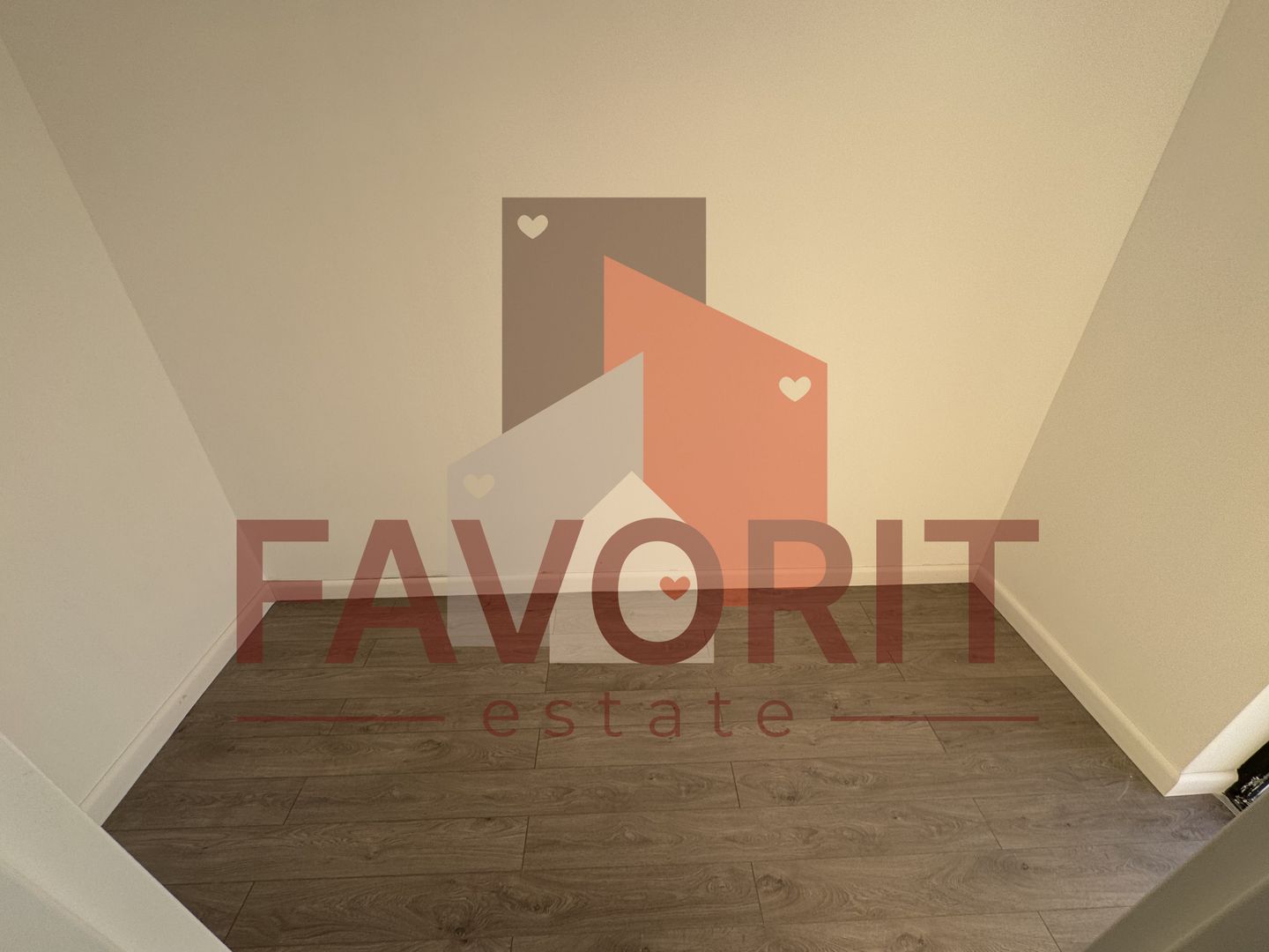 Comision 0%. Panouri si pompa de caldura. Despartit prin camera tehnica - Poză 15