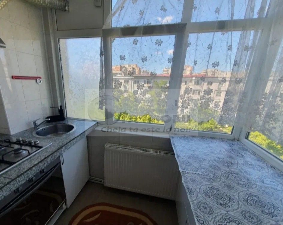 Apartament decomandat 3 camere - Mobilat complet - Canta - 450€ - Poză 6