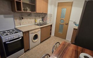 Apartament cu 2 camere – Craiovița Nouă, zona Bigul Vechi - Poză 7