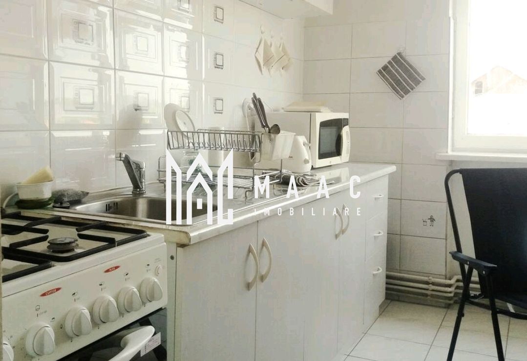 Apartament 3 Camere I Decomandat I Central - Poză 2