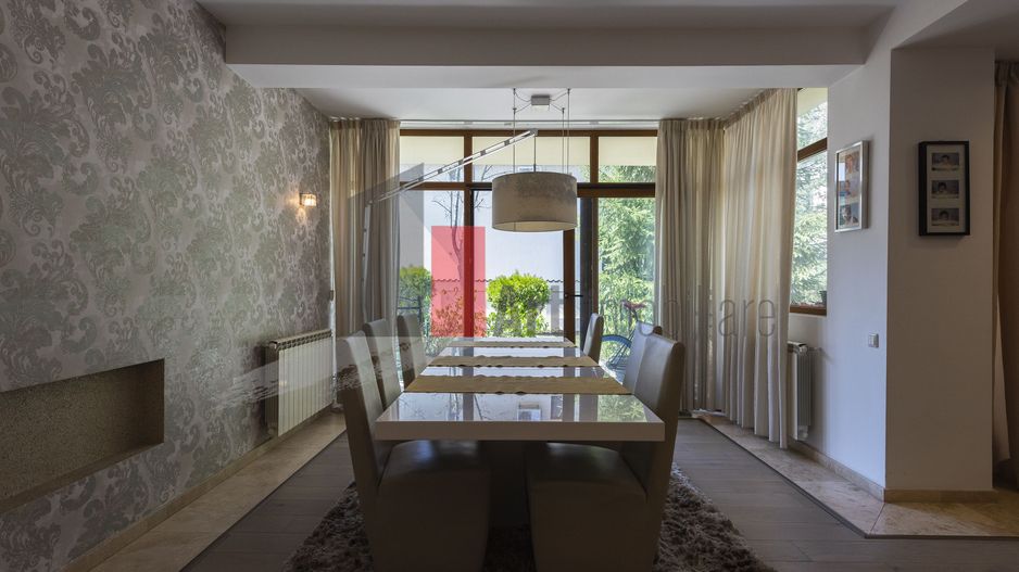 7 cam. | 5 bai | 420 mp | 690 000  euro | zona Mark Twain - Poză 5