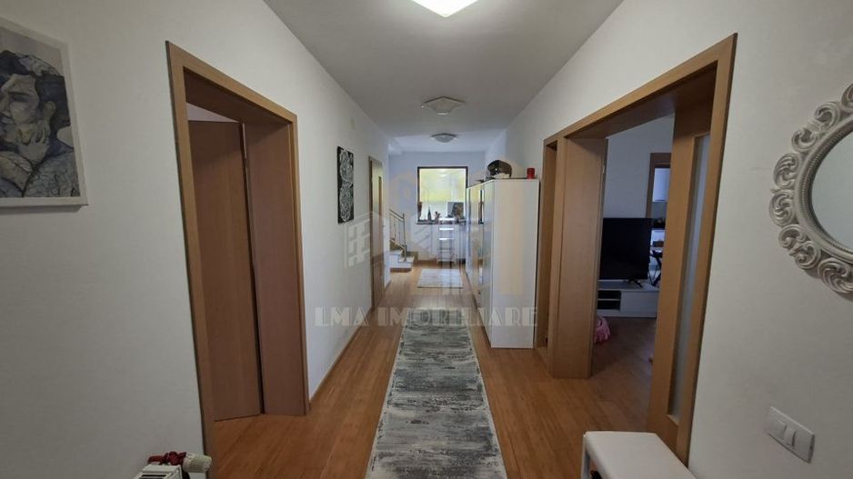 Casa individuala Tractoru zona Socec Brasov - Poză 5