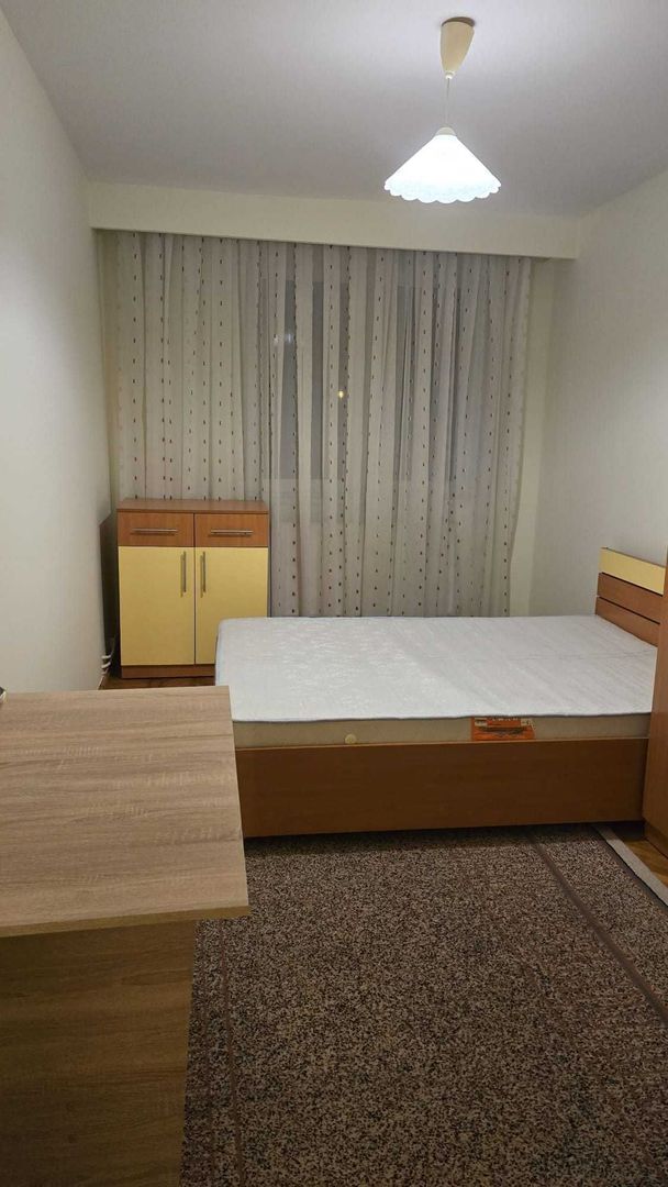 De închiriat | Apartament 3 camere decomandat, cu garaj - Poză 3