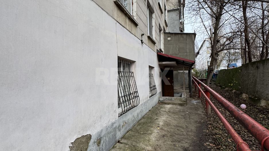 Spatiu Comercial sect.Rascani Nivelul 1 - Poză 6