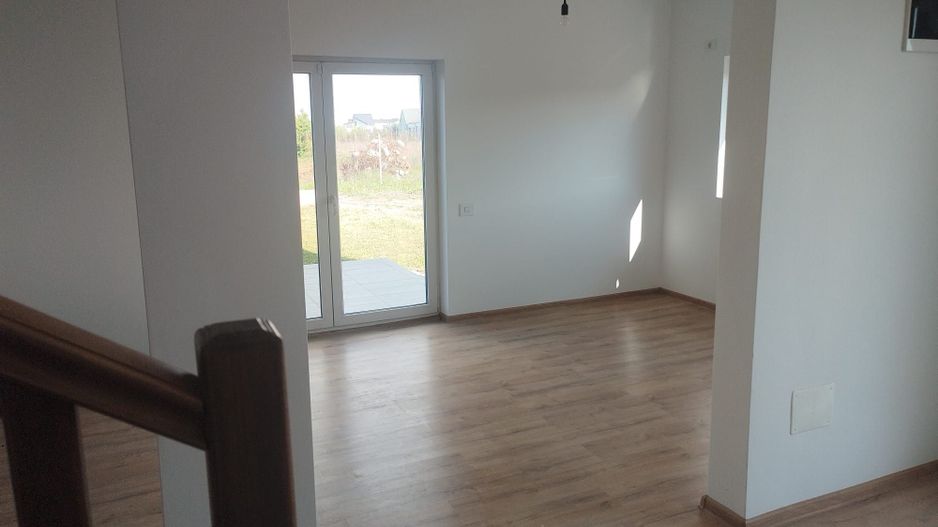 Duplex P+1 ideal pentru familie, curte proprie | Otopeni - Poză 2