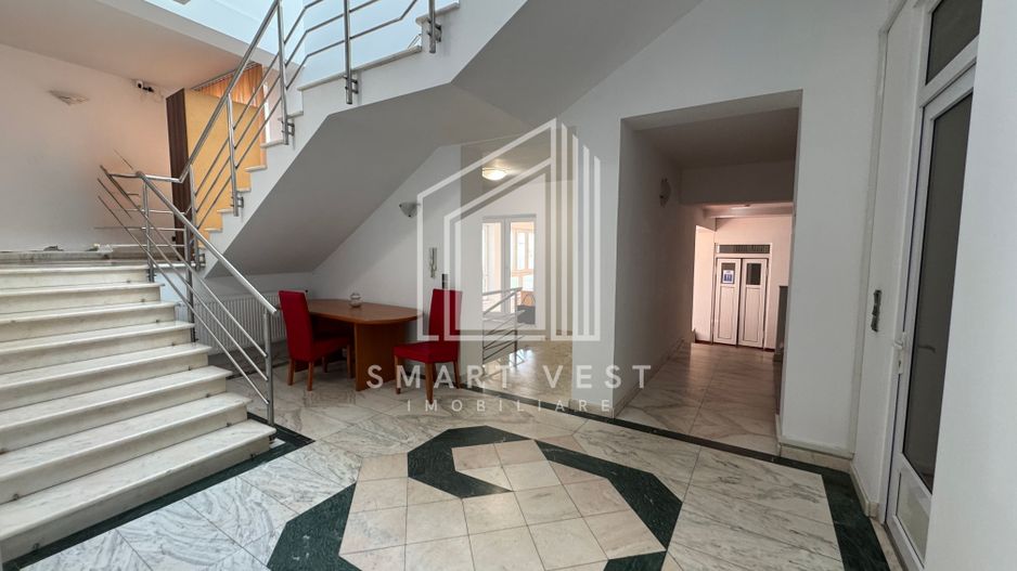 IMOBIL CENTRAL 500 MP | 8 CAMERE CU BĂI PROPRII | INVESTIȚIE - Poză 1