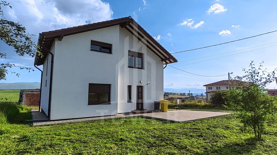 Casă individuală 5 camere cu 372 mp teren în Bavaria - Poză 1