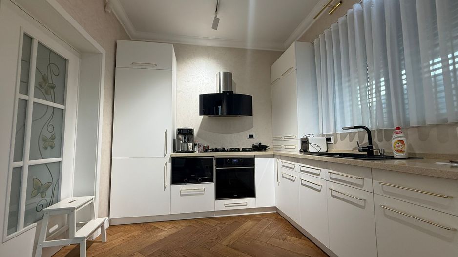 Apartament 3 Camere 150 mp + Terase | Mobilat si Utilat Premium - Poză 24