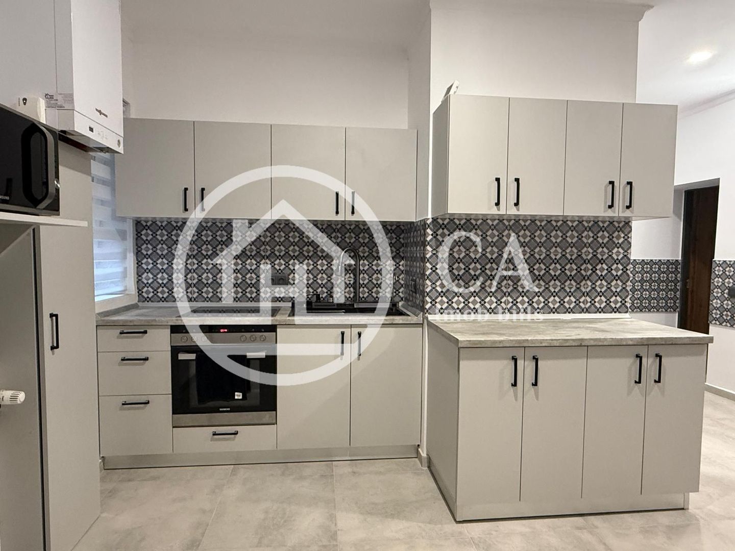 Apartament cu 2 camere de inchiriat in zona ultracentrala, Oradea - Poză 4