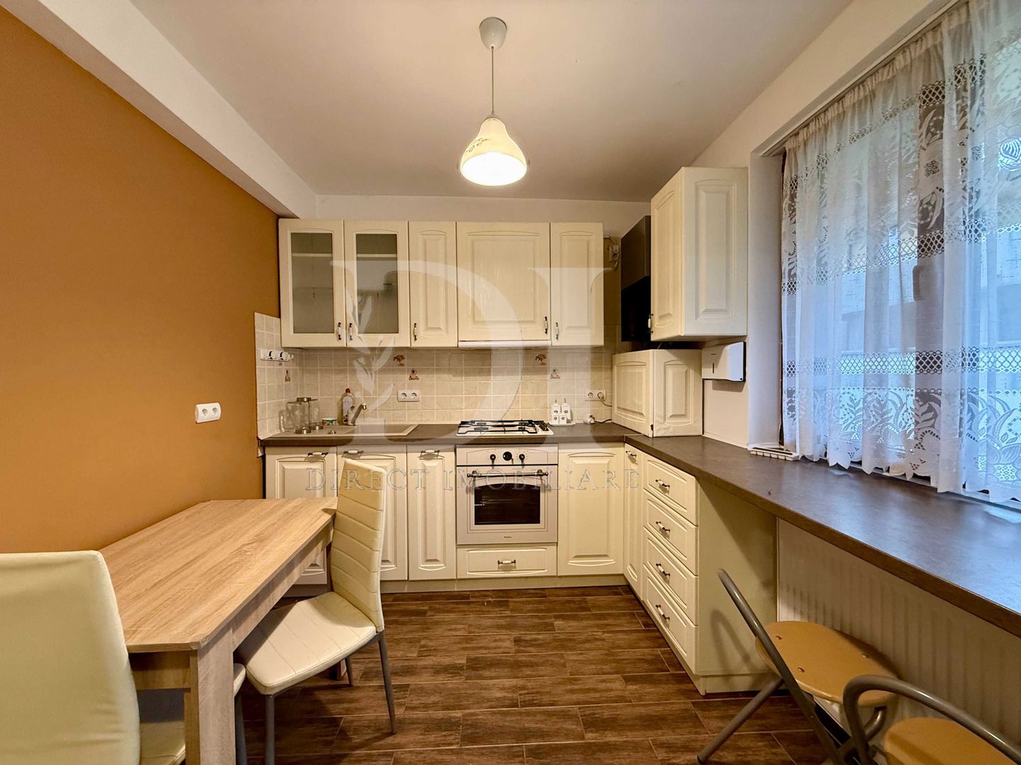 Duplex cu 5 camere, garaj și curte amenajată – Urușagului, Florești - Poză 2