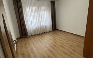 Garsonieră recent renovată, parter – Cartier Tudor, Strada Muncii - Poză 1
