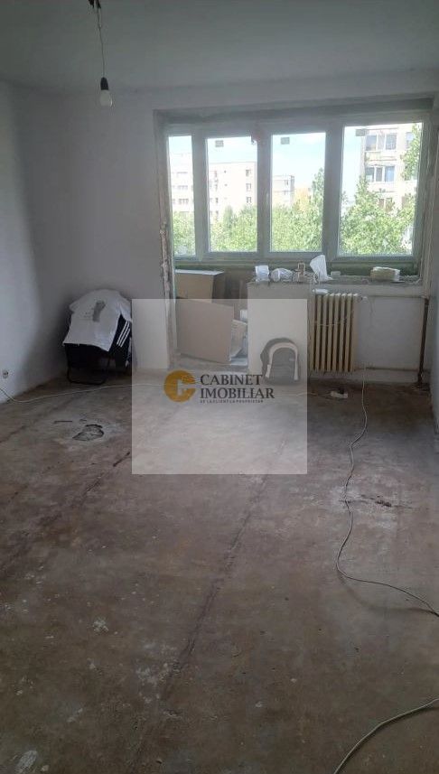 2 Camere - 54MP | Circular | 2 Lifturi | 1982 | Drumul Taberei - Poză 1