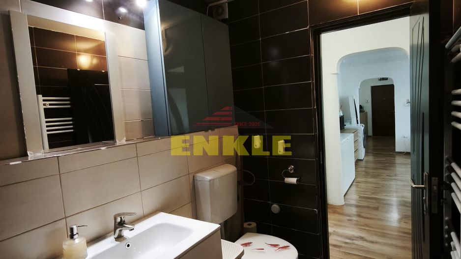 De vanzare apartament cu doua camere , zona Curcubeului. - Poză 11