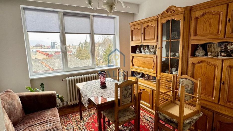 Apartament de vanzare Sasar 4 camere de vanzare — Sasar - Poză 5