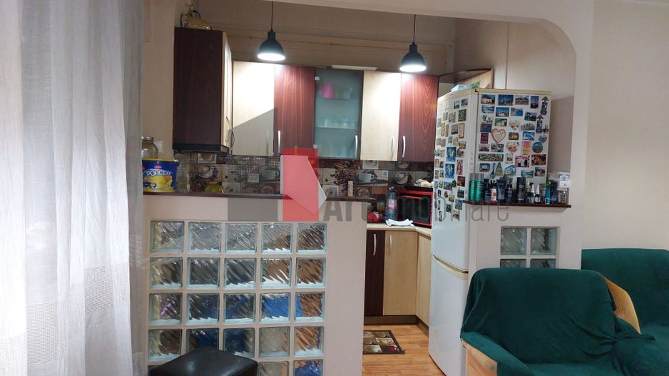 Apartamentul "ENIREJO", et. 1 in vila, FARA RISC SEISMIC, intrare exclusiva - Poză 7