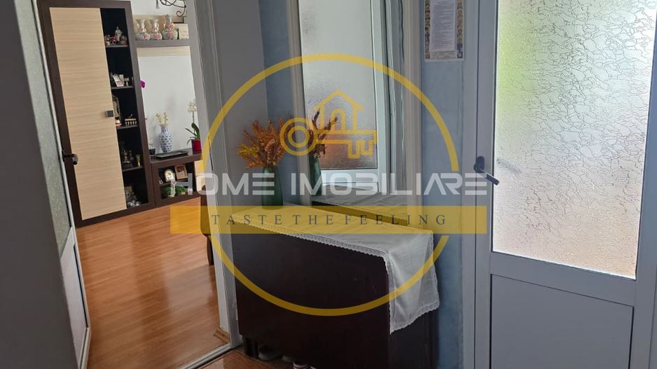 Apartament cu 3 camere de vânzare în Targu Cucu, Iasi - Poză 14