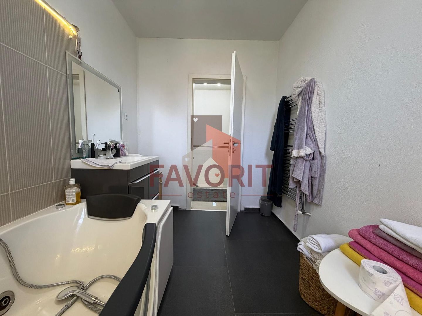 Duplex in Timisoara | 4 camere | Toate utilitatile | Mobilat si utilat - Poză 21