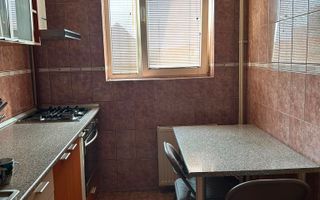VANZARE 3 CAMERE SEMIDECOMANDAT – Bulevardul  Ferdinand 1 - Poză 7
