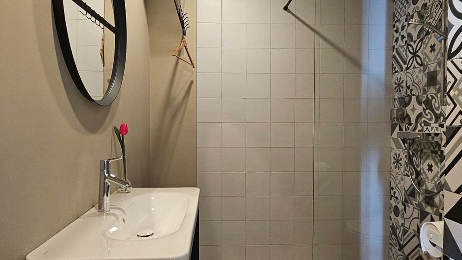 Apartament spectaculos de închiriat 4 camere 4 băi Centrul Istoric - Poză 18