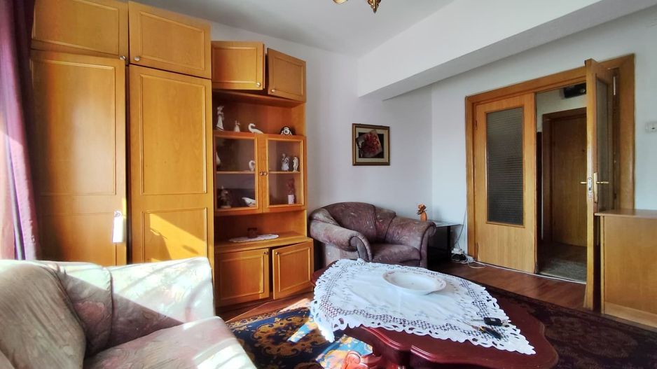 Inchiriere 2 camere pe B-dul Dacia, Rogerius, Oradea - Poză 3