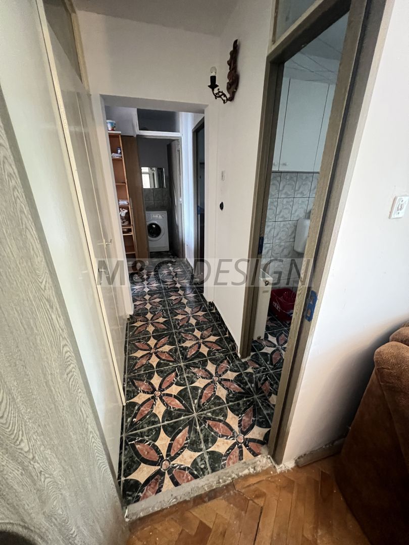 3 camere decomandat zona Girocului, etaj 3, CENTRALA - Poză 3
