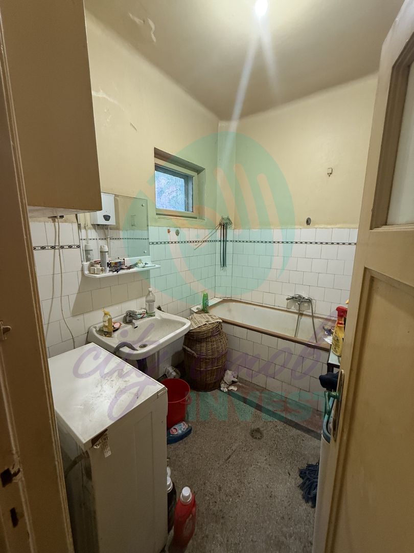 Proprietate rara pe o strada boema - Poză 11