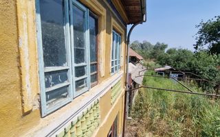 Casa de vanzare  5 camere + teren 2200 mp in loc. Calopar satul Bazdana - Poză 8