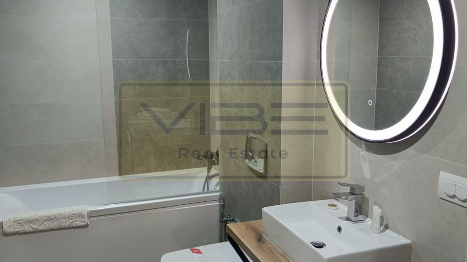 Apartament  Parcul Copou - VIEW SUPERB ! LUX- MODERN ! - Poză 2