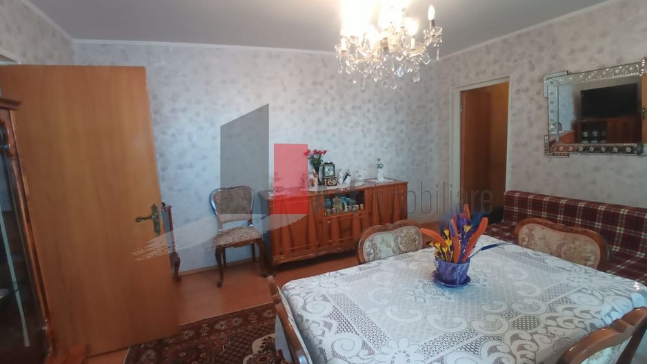 Vânzare apartament 3 camere semidecomandat Bd. Obregia - Cultural - Poză 23