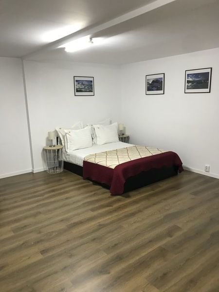 Casa/Vila 6 camere Piata Victoriei, Buzesti / An 2023 - Poză 18