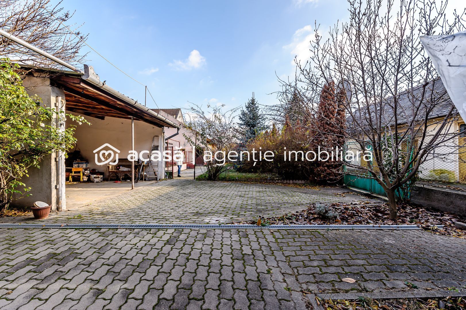 Locuință spațioasă cu grădină mare, în Aradul Nou, calea Timișorii - Poză 6