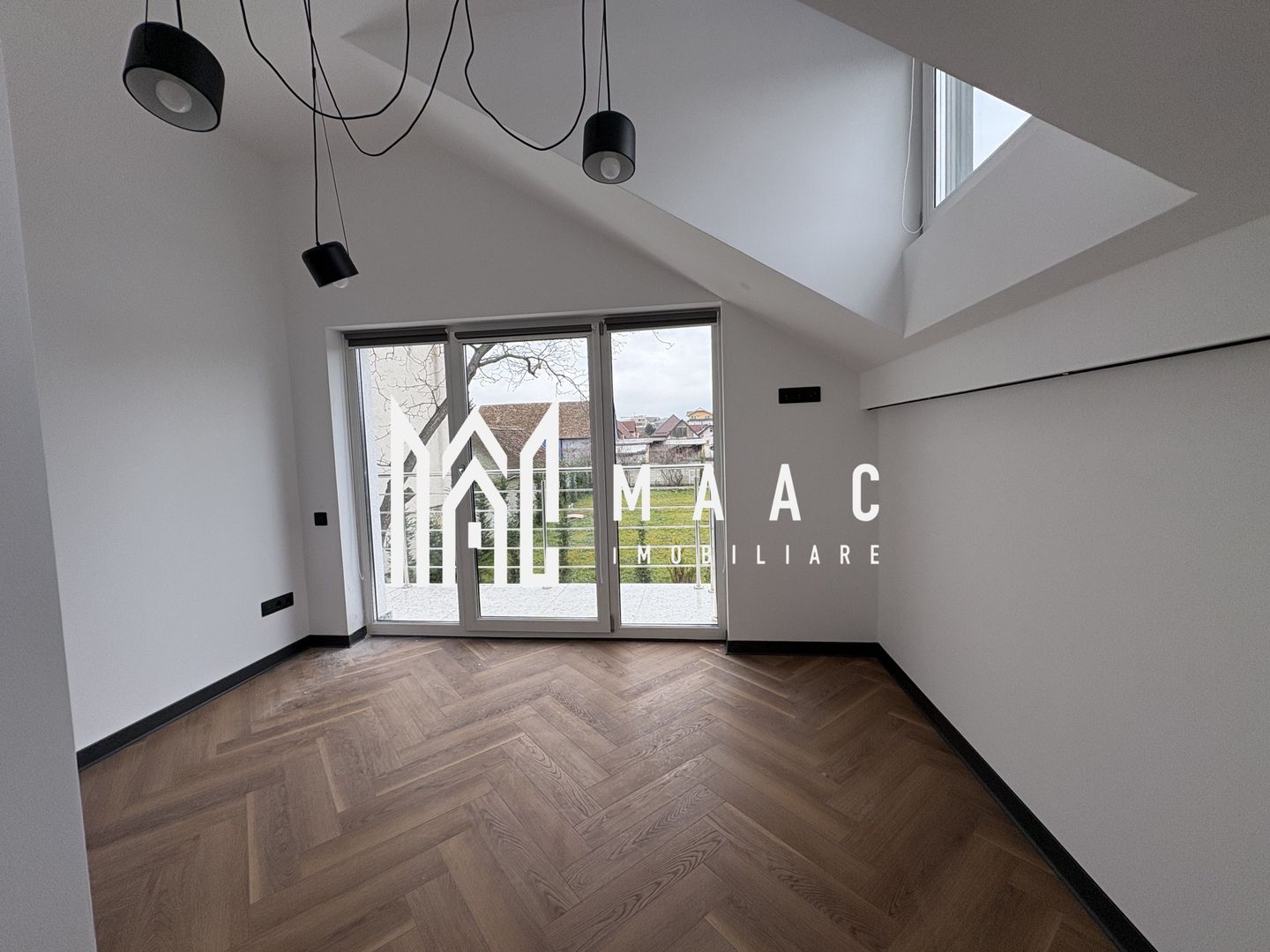 Apartament la vilă I 3 Camere I Et 2 I Balcon I 2 Parcări - Poză 8