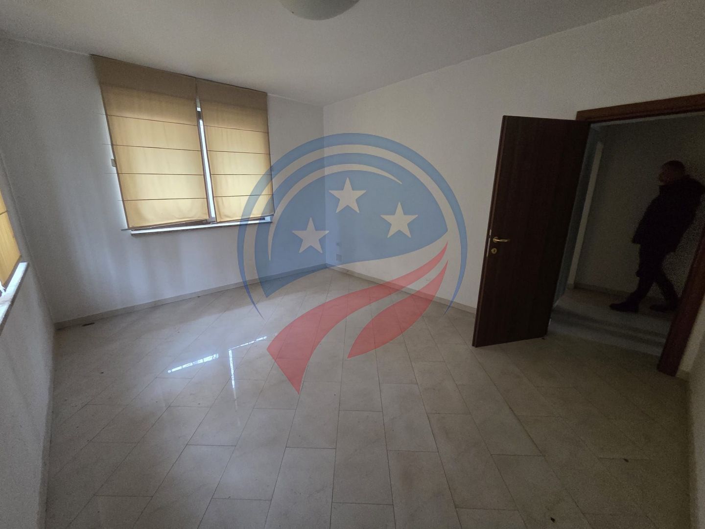 Oportunitate investiție: Vilă cu 4 unități independente, Platoul Cornești - Poză 7