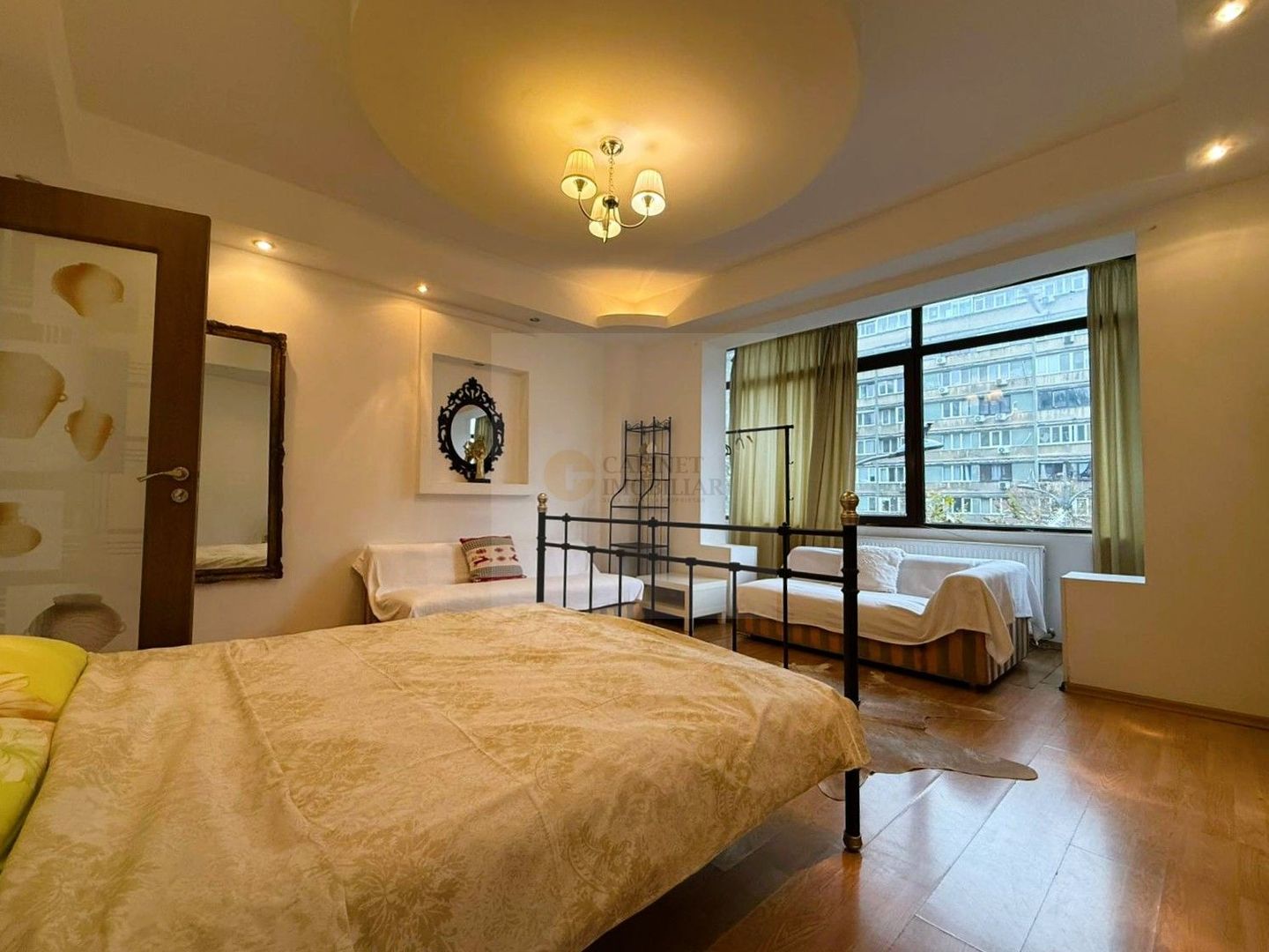 2  camere | 80mp  | Universitate | Etaj 2/8 - Poză 2