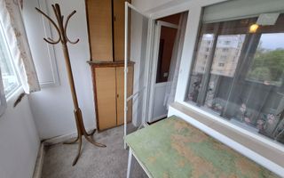 100 mp Ultra-Central: Apartament 4 Camere pe Bd. Independenței (Fără Risc) - Poză 10
