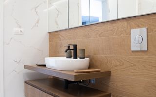 APARTAMENT DE LUX CU 3CAMERE LA INCHIRIERE IN BLOC NOU IN ZONA BANEASA - Poză 12