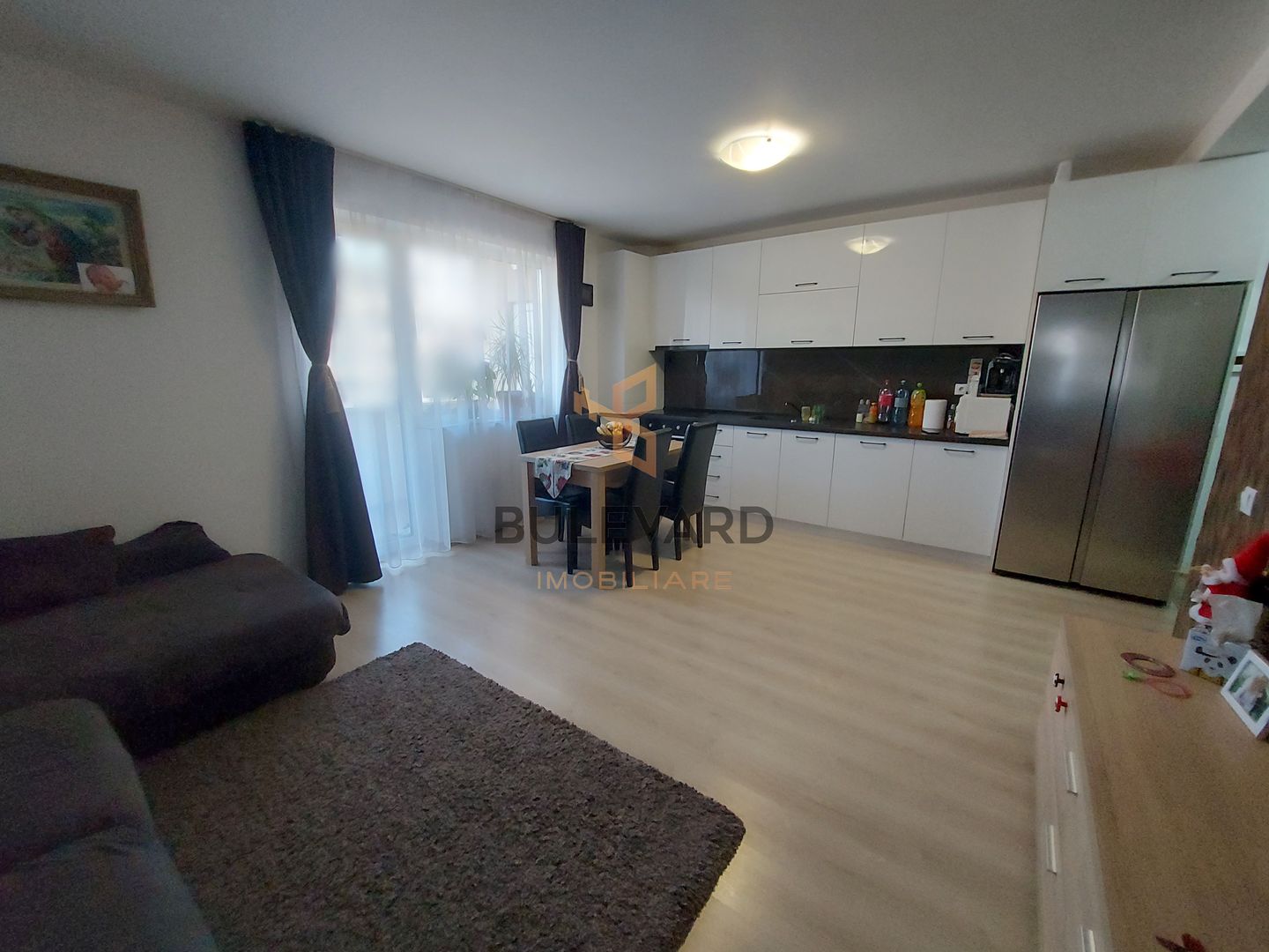 Apartament de 3 camere+parcare in zona strazii Cetatii! - Poză 1