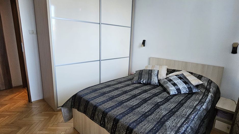 AP. 2 CAMERE 1 MAI, RENOVAT, COMPLET MOBILAT/UTILAT, COMISION 0% - Poză 4