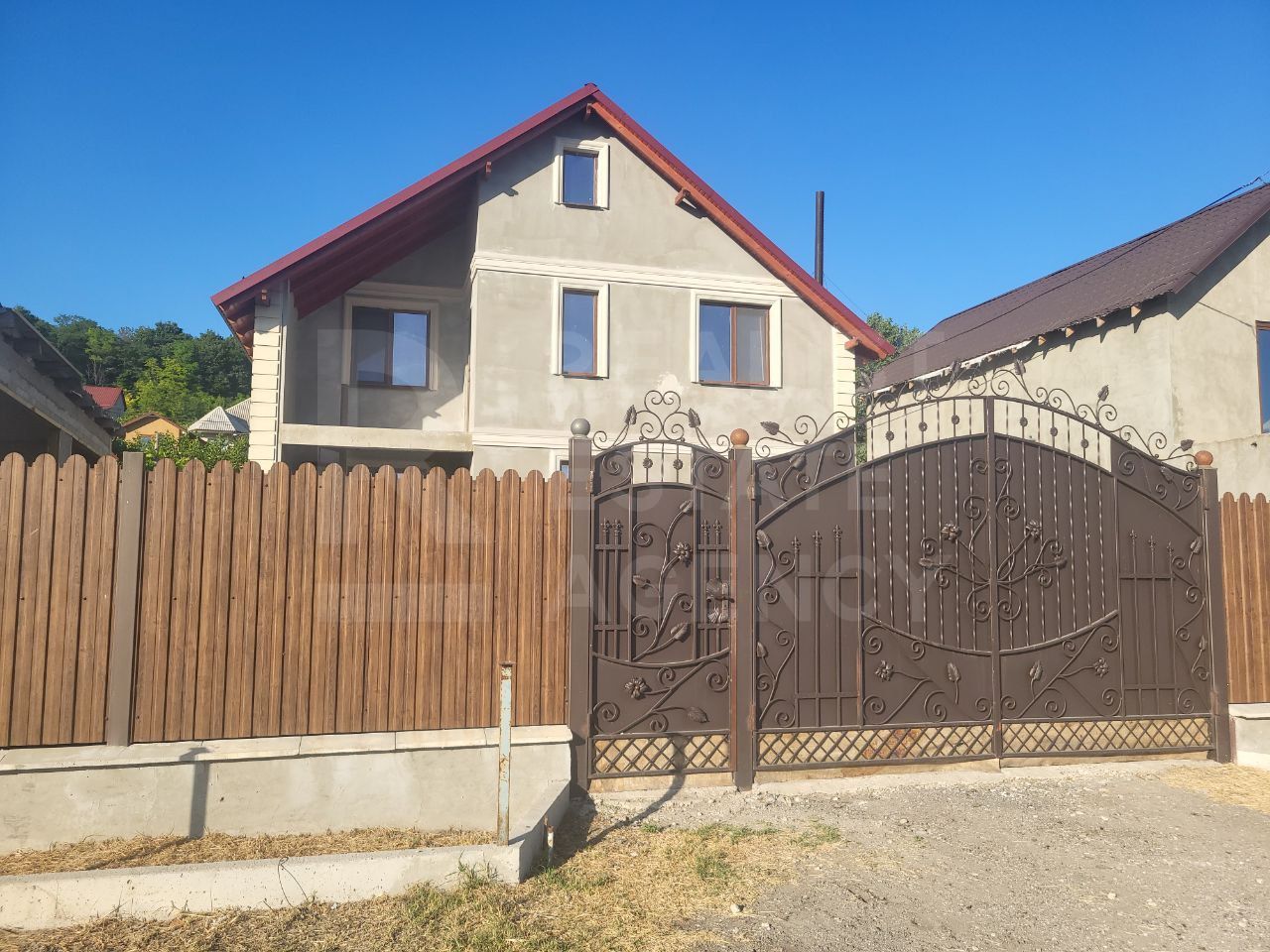 Vânzare casă, 133 mp + 5,5 ari, str. Budai, or.Hincesti. - Poză 1