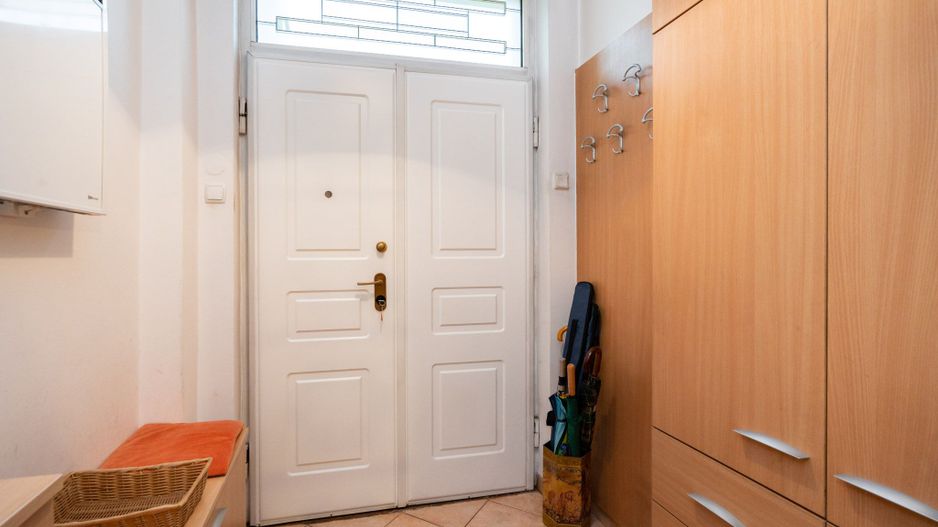 COMISION 0% - Casa complet renovata, singur curte,  zona Alba-Iulia - Muncii - Poză 21