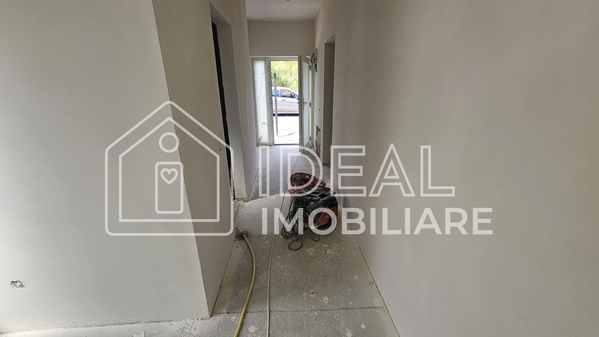 Duplex in Cisnadie cu 4 camere si 250 mp de curte, in Cisnadie - Poză 15