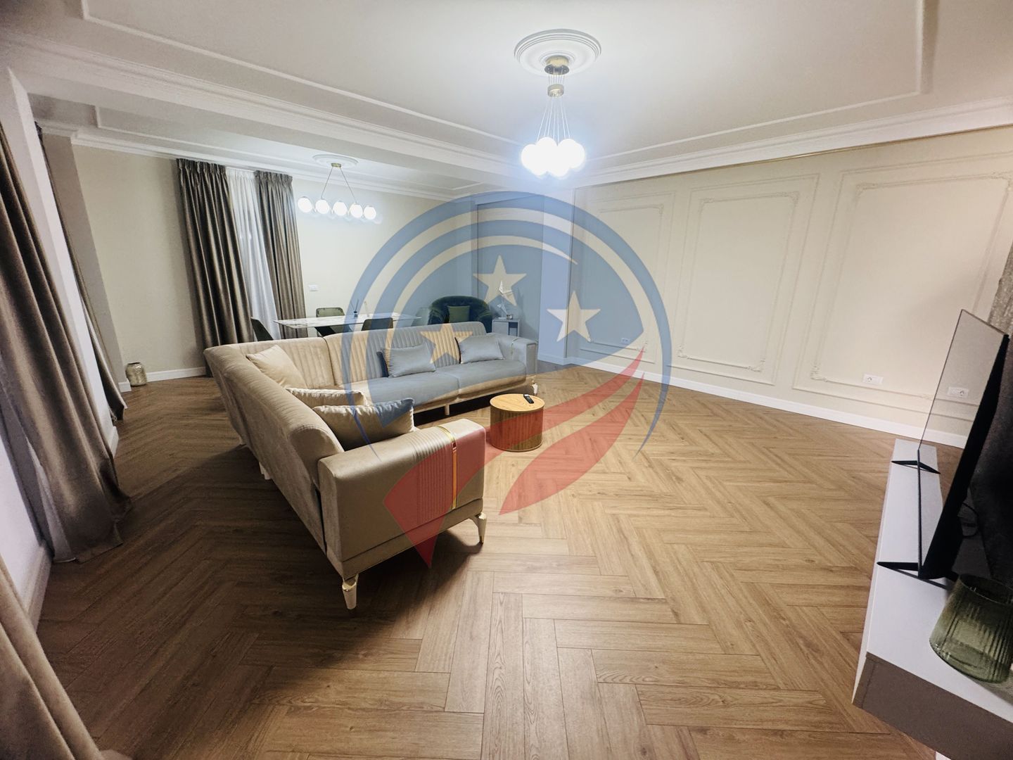 Super locație, super apartament 4 camere Ultracentral - Poză 17