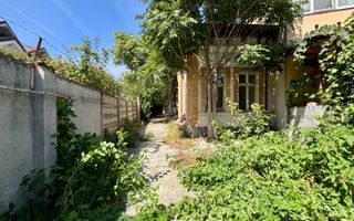 OPORTUNITATE RARA - imobil central, multifunctional, curte PROPRIE - Poză 39